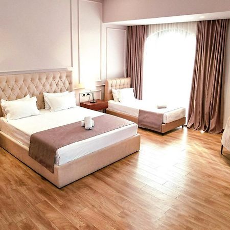 Portik Hotel Berat Kültér fotó