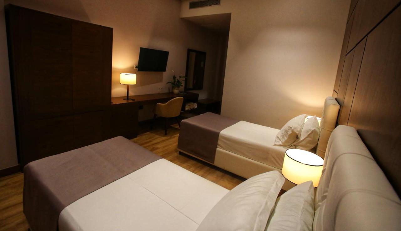 Portik Hotel Berat Kültér fotó