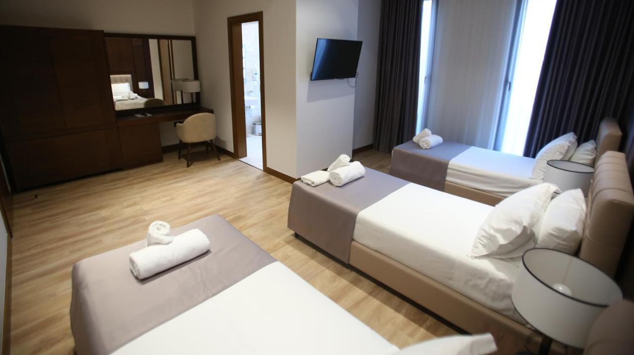 Portik Hotel Berat Kültér fotó